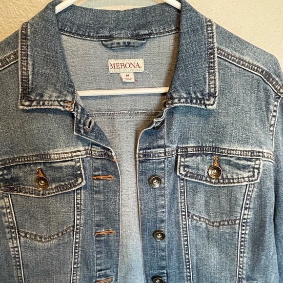 Denim jacket - Picture 2 of 3